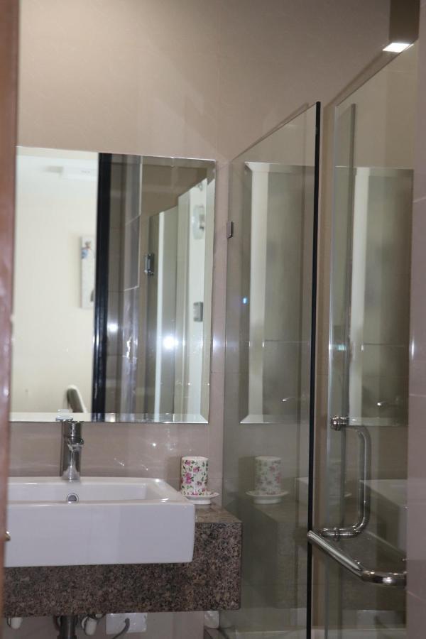 Condo-Mactan Newtown Lapu-Lapu City Buitenkant foto
